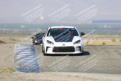 media/Sep-14-2025-Speed Ventures (Sun) [[b2951cd086]]/Orange/Session 2 (Grapevine)/
